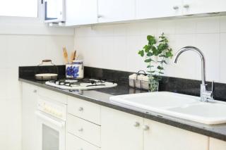 Elegante apt p4 pax a 1 min de la Playa con WiFI - 1