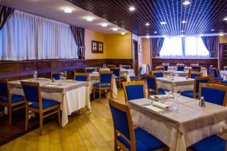 Hotel Les Jumeaux Courmayeur - Courmayeur - 3