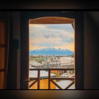 Ushuaia Magnifica,tu cabaña en el fin del mundo con hermosa vista - Ushuaia - 1