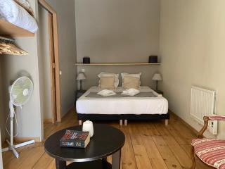 Appartements en Centre Ville de Bordeaux - Bordéus - 3