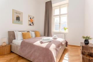 Oomph Apartments - 2