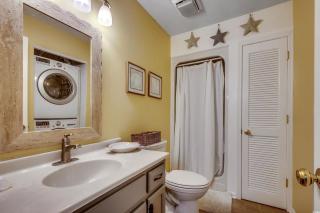 2 Bedroom Condo - Just Blocks from the Beach! Dunes Crest A-2 - Myrtle Beach - 5