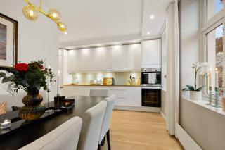 Luxury Summer Apartment with Balcony Near Bryggen - 2