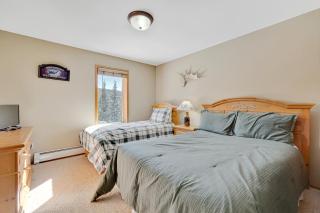 Ski View Cabin by Great Western Lodging - 1