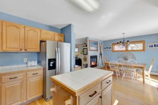 Ski View Cabin by Great Western Lodging - 3