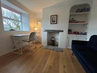1 Rock Cottages - Treknow - 3