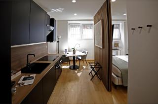 Repvblic lux - Milan - 2