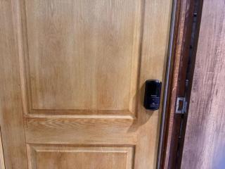 Belen Rosales Multi-task Study WiFi TV cerca a Laureles - 5