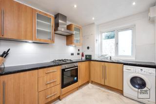Hale Lodge, Comfy Stay for Families and Contractors - London - 8