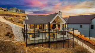 Luxury Lakeside Living at Knot Working on Norris Lake - La Follette - 6