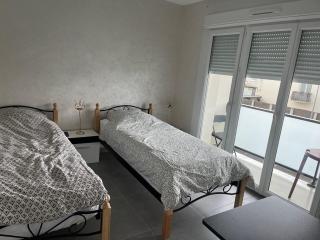 F3 Appartement 2 chambre un salon avec wifi - Saint-Jean-de-la-Ruelle - 9