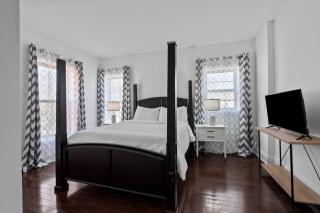Trendy Urban Retreat, Spacious 4BR, Best Location in City - Columbus - 7