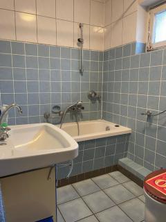 Monteurwohnung in Bremerhaven, Ideal für Arbeiter - Bremerhaven - 8