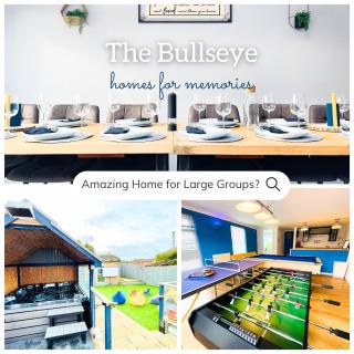 Big groups XL HotTub Cinema Arcade Games - Stonehouse - 0