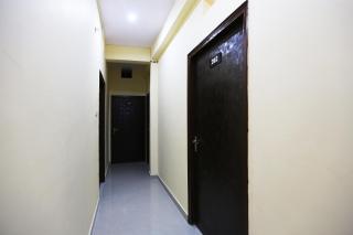 Hotel O A Diamond Residency Guest house - Sūrajpur - 6