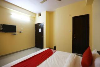 Hotel O A Diamond Residency Guest house - Sūrajpur - 1