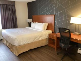 Best Western Glengarry - 1
