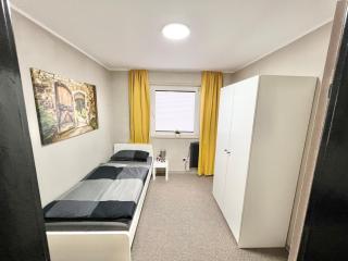Paderborn - Wohnung, 3 Schlafzimmer, Balkon - kernsaniert!!! - Paderborn - 9