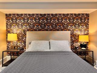 Explore Sights of Washington from Spacious Crib - Washington - 9