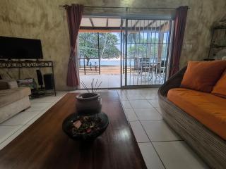 La Villa Lou, Musée Des Arts Grand Batangua - Kribi - 5