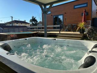 Sublime Tiny House avec piscine et jacuzzi privé près de Braga - 0