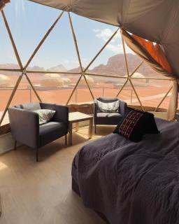 Rum Plaza Deseret Camp - 2