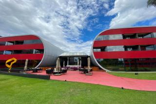 360 Golden Tulip by Ozped - Brasilia - 8