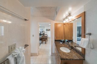 Excellent Diamond Head View Condo 1501T1 - 5
