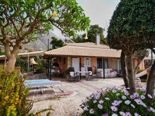 Verga Beachfront House by "elite" - Kalamata - 8