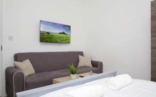 North London 2 Bed Luxury Stay - London - 6