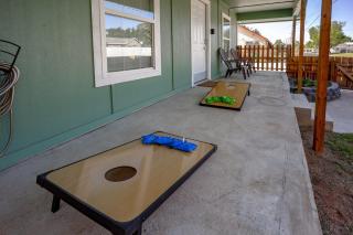 OKC Casita - Newly Remodeled, Modern 2 BR home - Family and pet friendly Plus Hot tub - 6