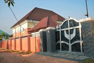 Oxford Villa Apartment 2 Bedroom 2 Bathroom Luxury - Nnewi - 9