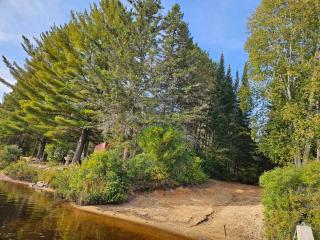 Luxury retreat with lake acces and sauna - Saint-Donat-de-Montcalm - 9