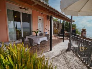 Verga Beachfront House Villa - Kalamata - 0