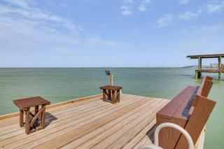 Waterfront Port Isabel Family Home with Pool and Pier! - Port Isabel - 9