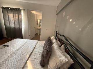 Thompson House - Orotina - 1