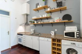 PALMA 3-a BEDROOM APARTMENT LOCATED CENTRAL Lisbon - Lissabon - 7