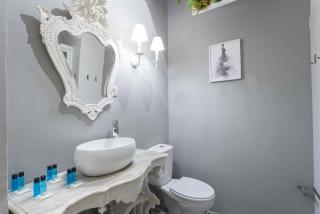 PALMA 3-a BEDROOM APARTMENT LOCATED CENTRAL Lisbon - Lissabon - 3