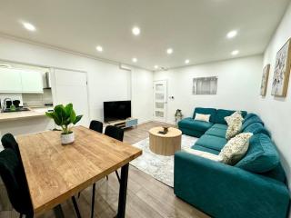 Baker Street Stylish Getaway 2BR - Londra - 6