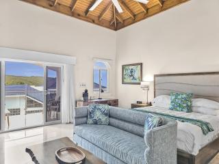 Hospitality Expert BTS 5 - Pool Beach & Bar - Montego Bay - 2