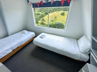 Aroha A-Frames - Bush & Beach Retro Retreat - - 2