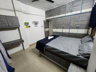 Luxe Private Room - Mumbai - 5