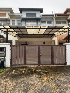 Setia Indah Setia Alam 3bedrooms House 8-10pax Next to Setia City Mall - Shah Alam - 0
