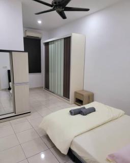 Setia Indah Setia Alam 3bedrooms House 8-10pax Next to Setia City Mall - Shah Alam - 9