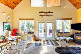 Riverfront Chalet Near Skiing, Lakes, Mtns & Leavenworth - Leavenworth - 8