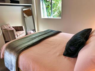- Te Aroha Lakeview - - Queenstown - 2