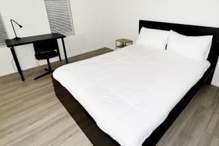 2 To 6 Bedroom Walk To Strip Mgm Casino Shop Club - 0