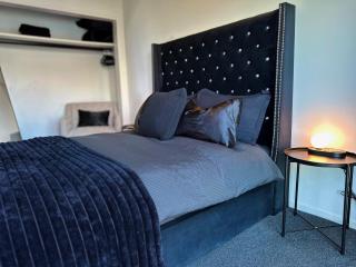 Te Wai • Luxe @ The Lake • - Queenstown - 4