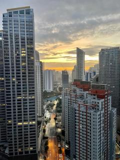 Air Residences Makati - fully furnished condo with skyline views! - 9