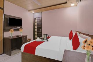 OYO 90274 Hotel Knight Inn - New Delhi - 1
